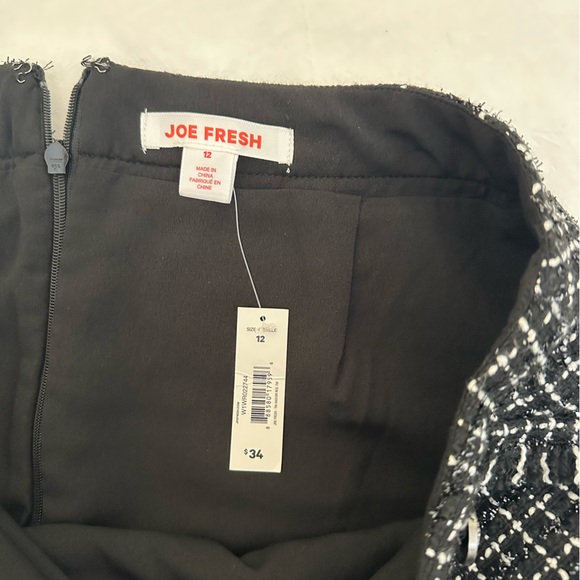 NWT Patterned boucle skirt - Picture 2 of 2